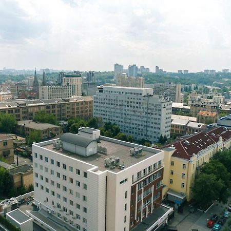 Квартира На Улице Деловая Kiev Exteriör bild