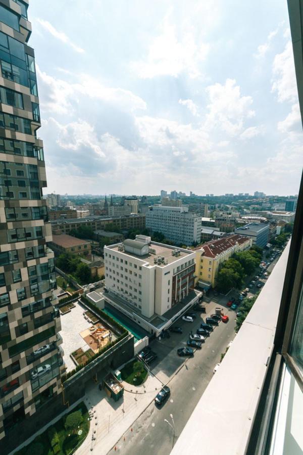 Квартира На Улице Деловая Kiev Exteriör bild